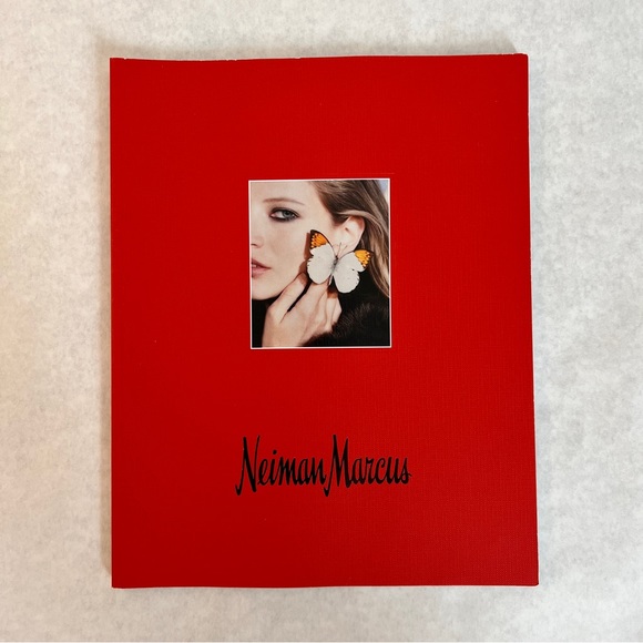 Neiman Marcus Office Neiman Marcus 223 The Book New Frontiers